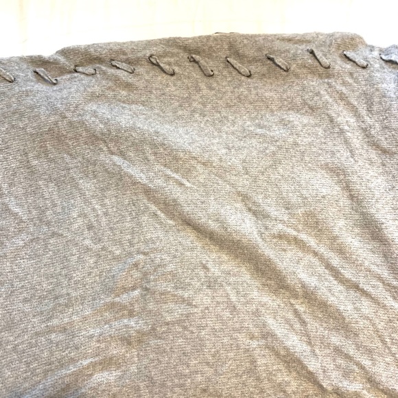 Cardigan - Picture 2 of 3